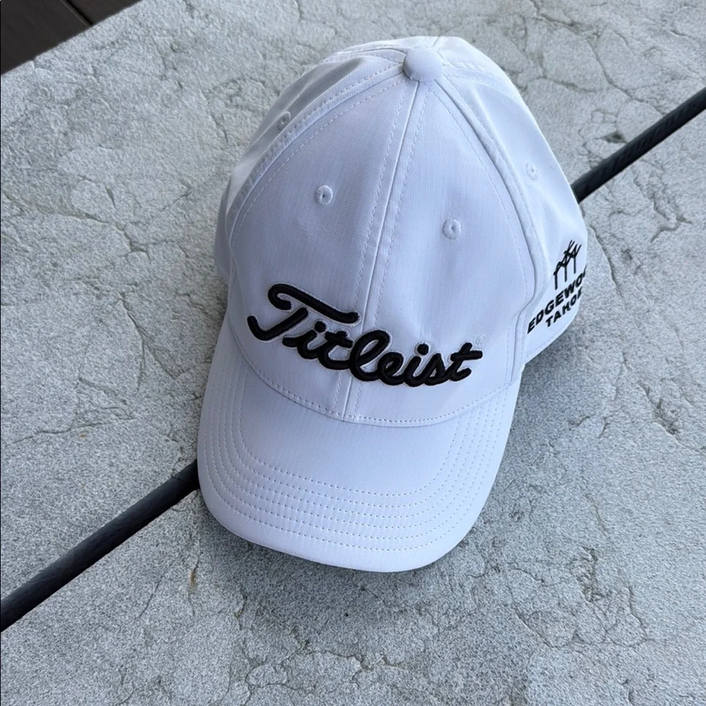 Titleist White Cap with Black Logo Edgewood Tahoe